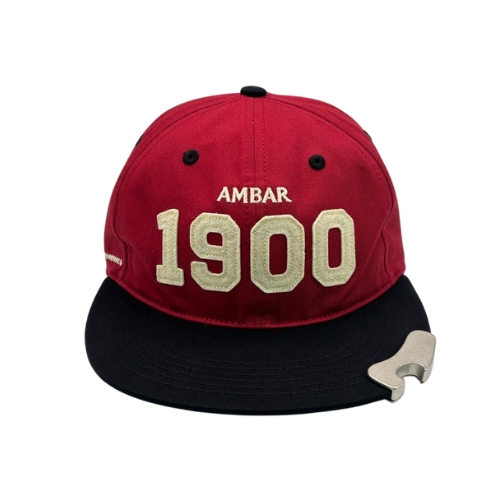 Gorra roja frontal