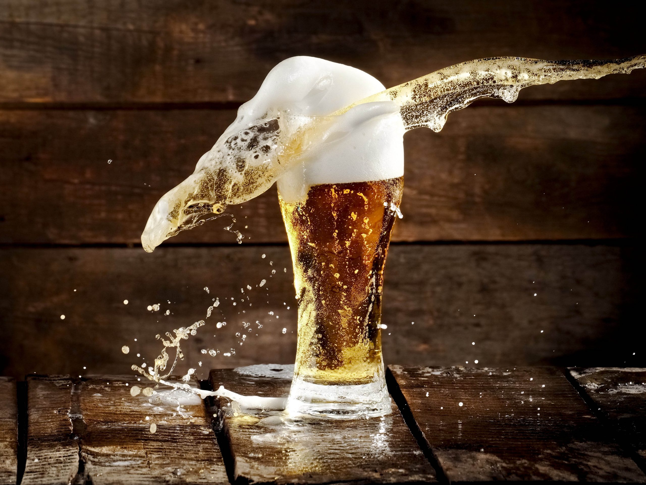 Una historia de cervezas pálidas, espías y cerveceros centroeuropeos