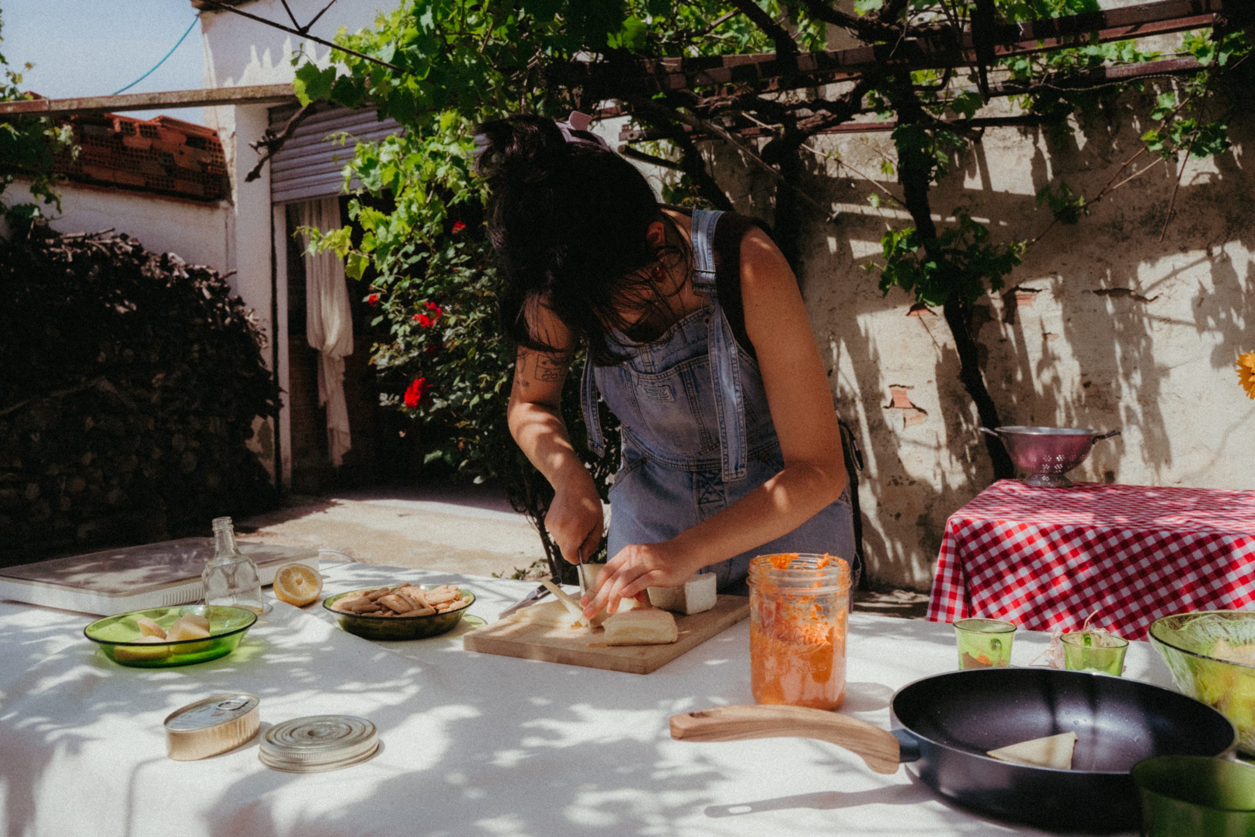 Preparar mesa picoteo